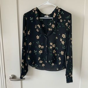Aritzia Floral Sweetheart blouse